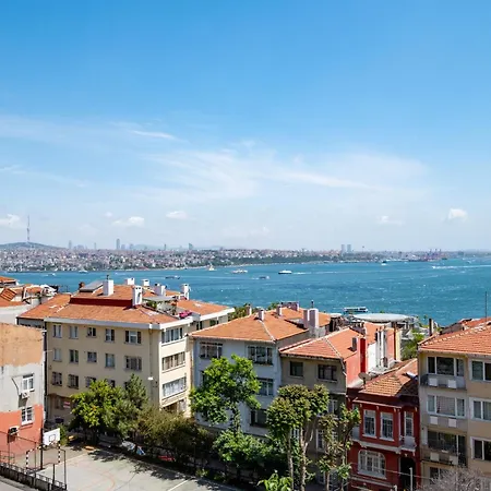 דירה Luxury 1br Bosphorus View With Free Parking And Elevator איסטמבול